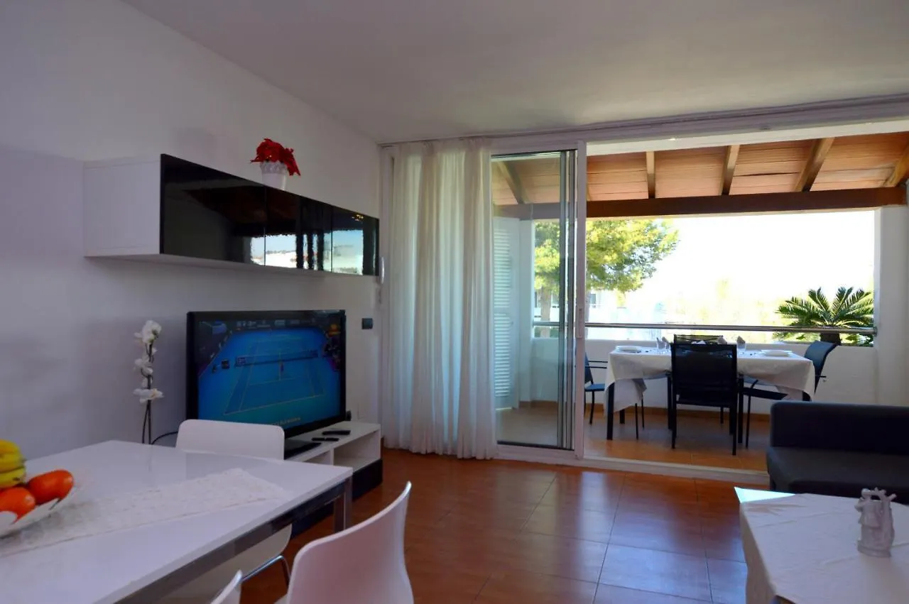 Bonito Apartamento Con Piscina A 500M De La Playa Port d'Alcúdia 0*,