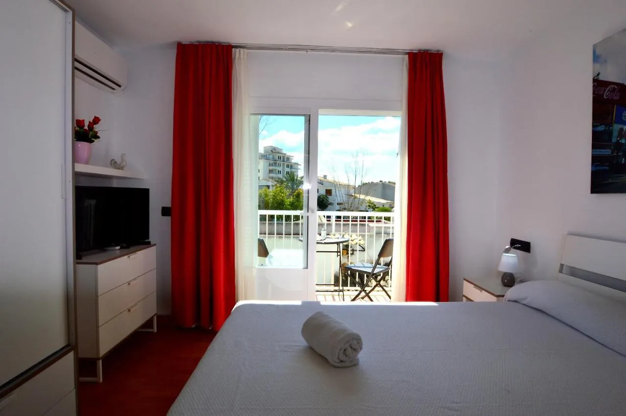 Bonito Apartamento Con Piscina A 500M De La Playa Port de Alcudia  Apartment Port de Alcudia (Mallorca)